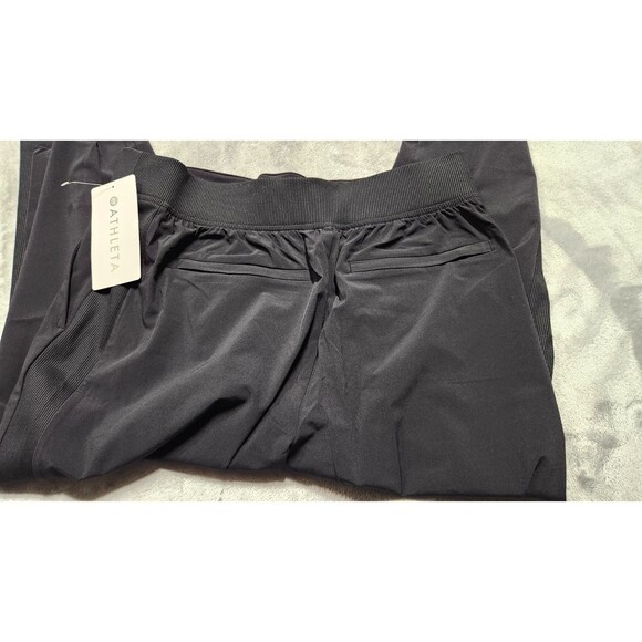 NWT ATHLETA Size 8 Black Brooklyn Ankle Pants ATHLEISURE - Picture 1 of 11